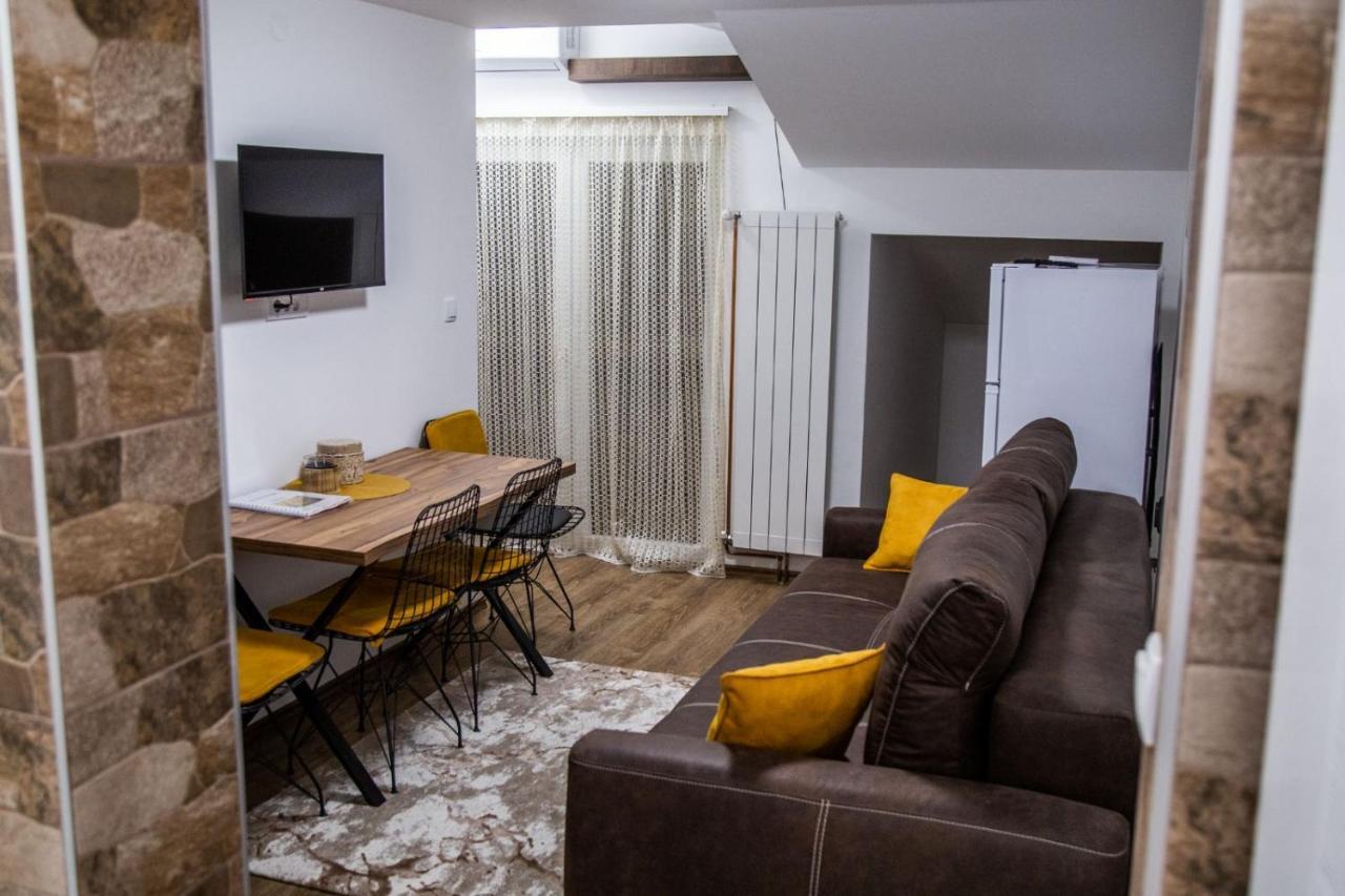 Ferienwohnung Smile Pirot Exterior foto